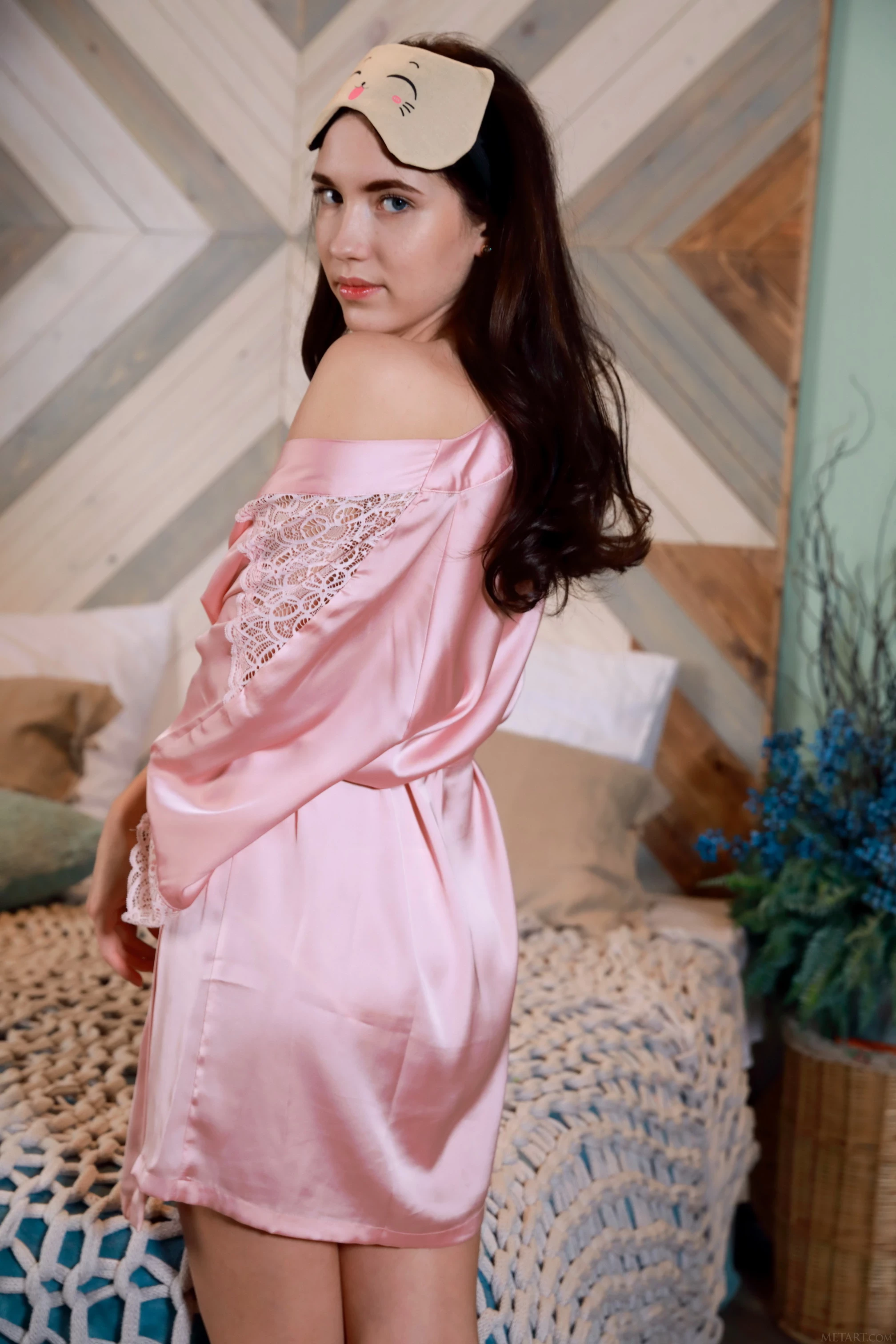 Velana - Presenting Velana [116P]